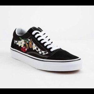 Vans Old Skool Black/White Checkered Floral Shoes